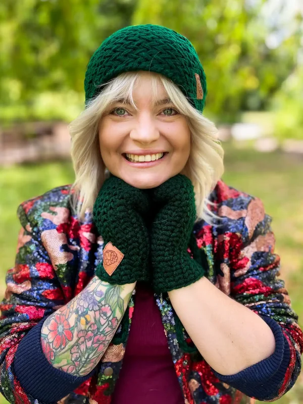 Czapka ręcznie robiona EXPLORER "Ciemny zielony" 10 CZAPKA RECZNIE ROBIONA Z MERINO