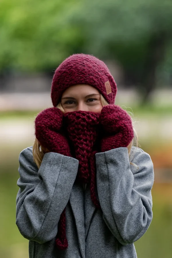 Mały komin MERINO "Bordo" 19 CZAPKA ZIMOWA DAMSKA MERINO BORDO