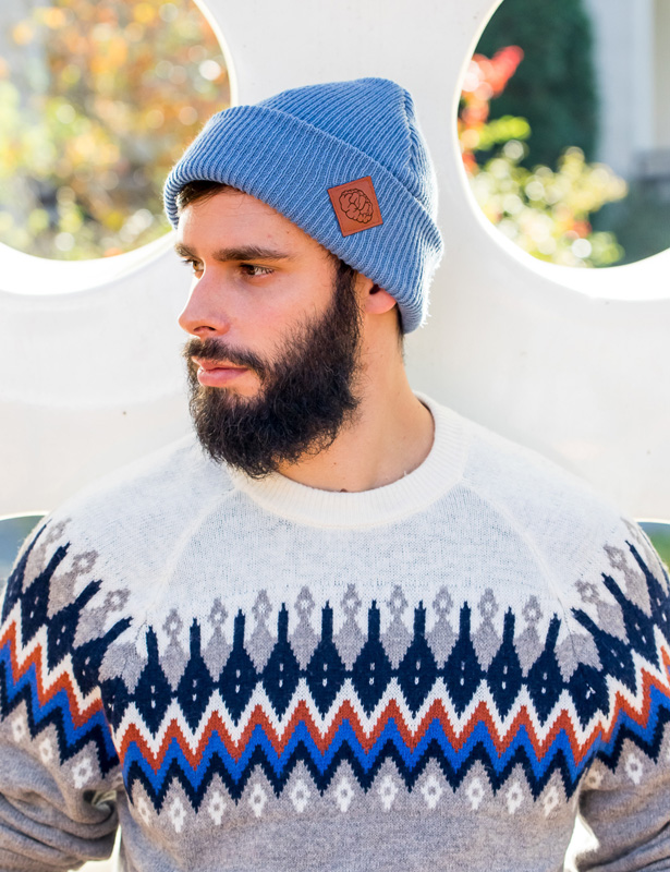 Męska czapka long logo ekoskórka "Brudny niebieski" 14 GLOWNE czapka beanie niebieska brain inside meska