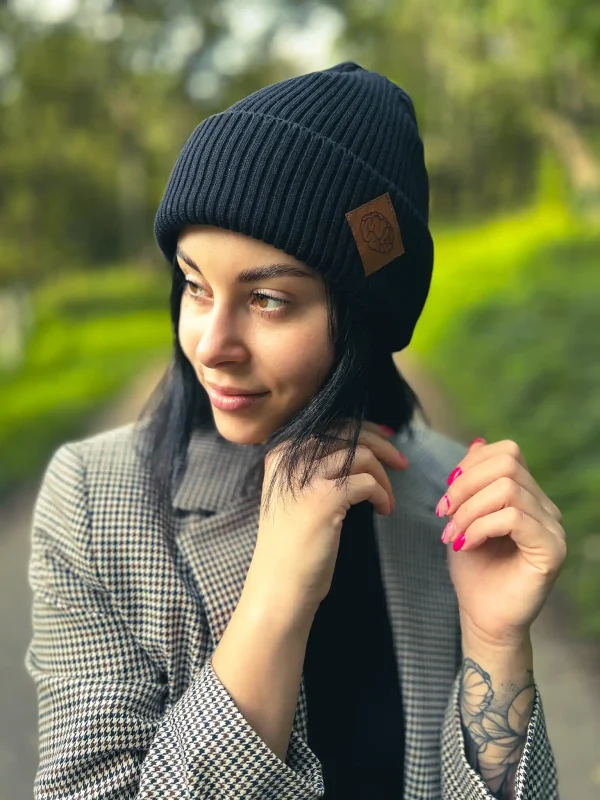Bawełniana czapka beanie logo ekoskórka "Czarny" 8 Glowne 4 3