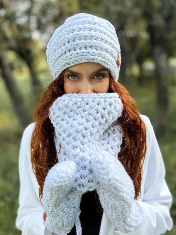 Mały komin na szyję "Wybielony szary" 6 Glowne maly welniany komin