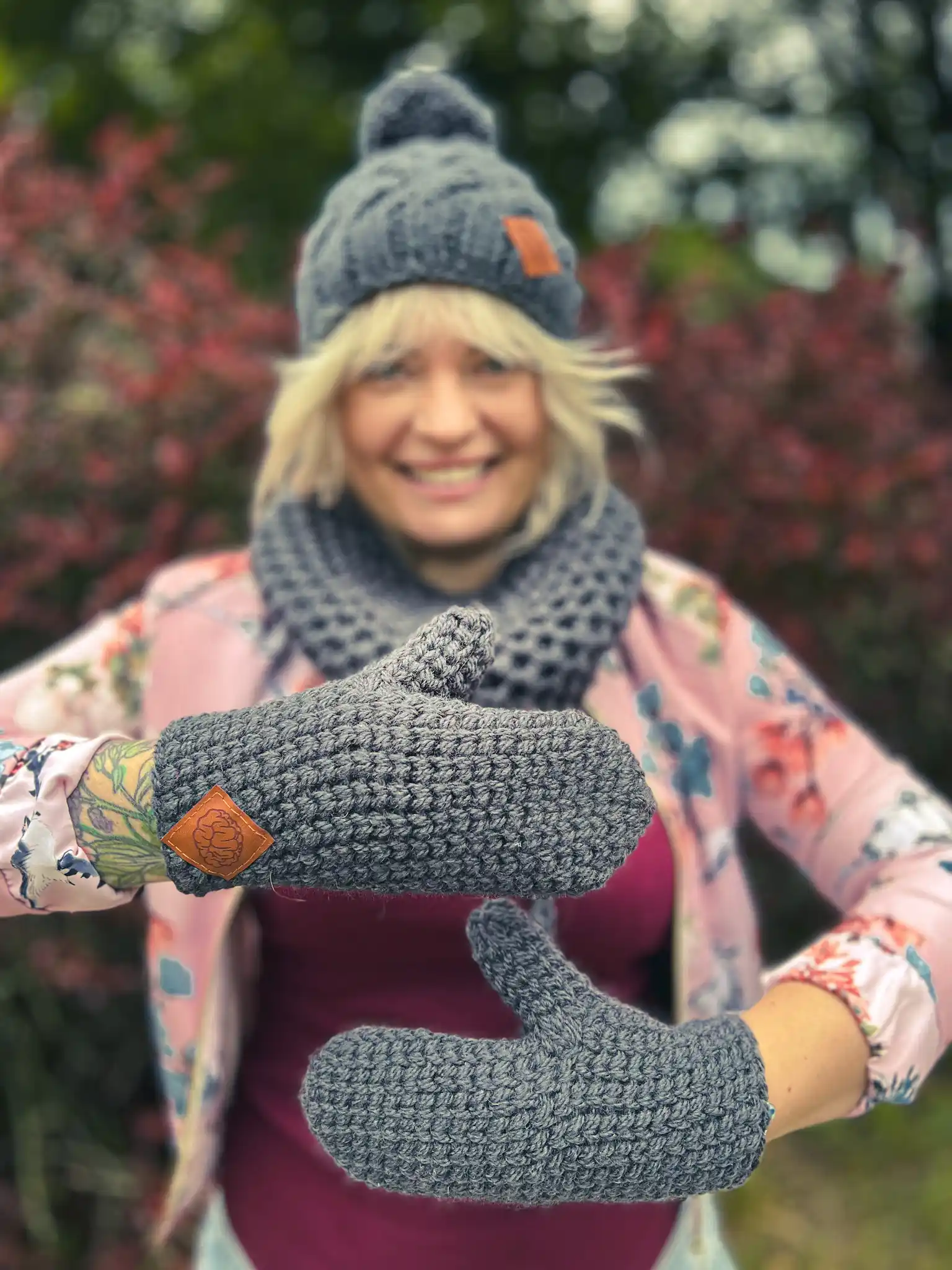 Rękawiczki handmade ze sznureczkiem ,,Ciemny szary" 27 Jednopalczaste rękawiczki zimowe