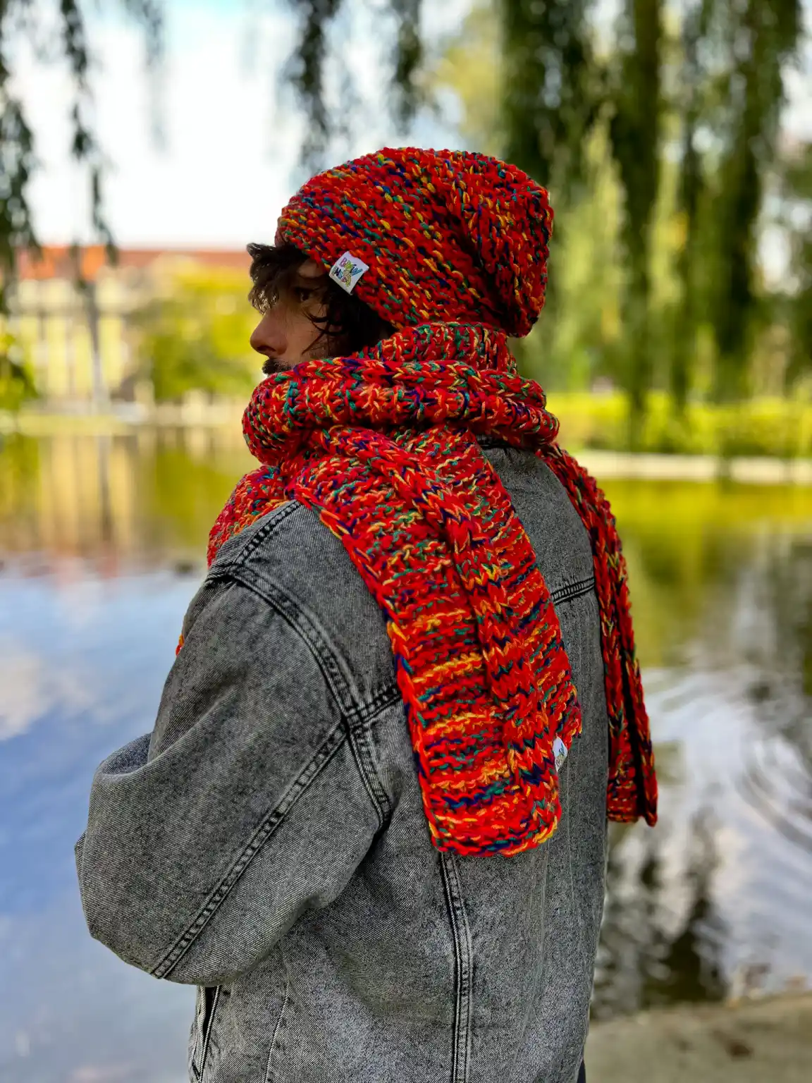Męska czapka MERINO 50% bez pompona NEVERLAND "Czerwienie" 214 Modna meska czapka handmade
