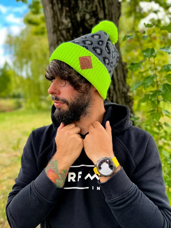 Stylowa czapka na stok