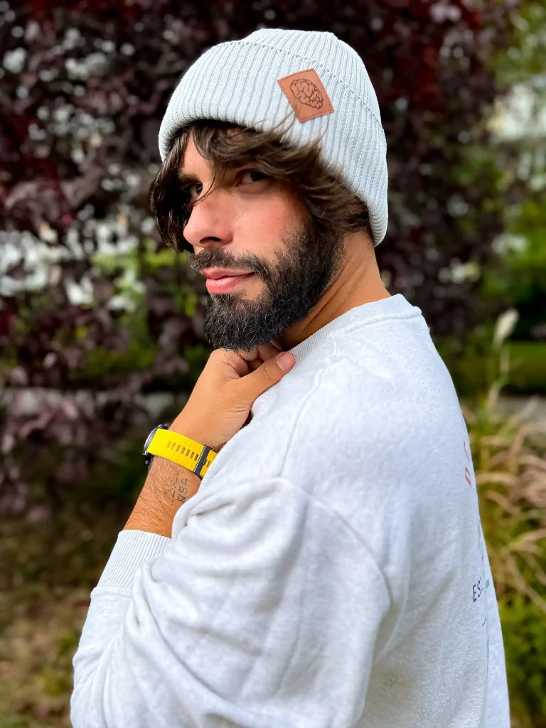 Szara beanie meska z miekkiej bawelny