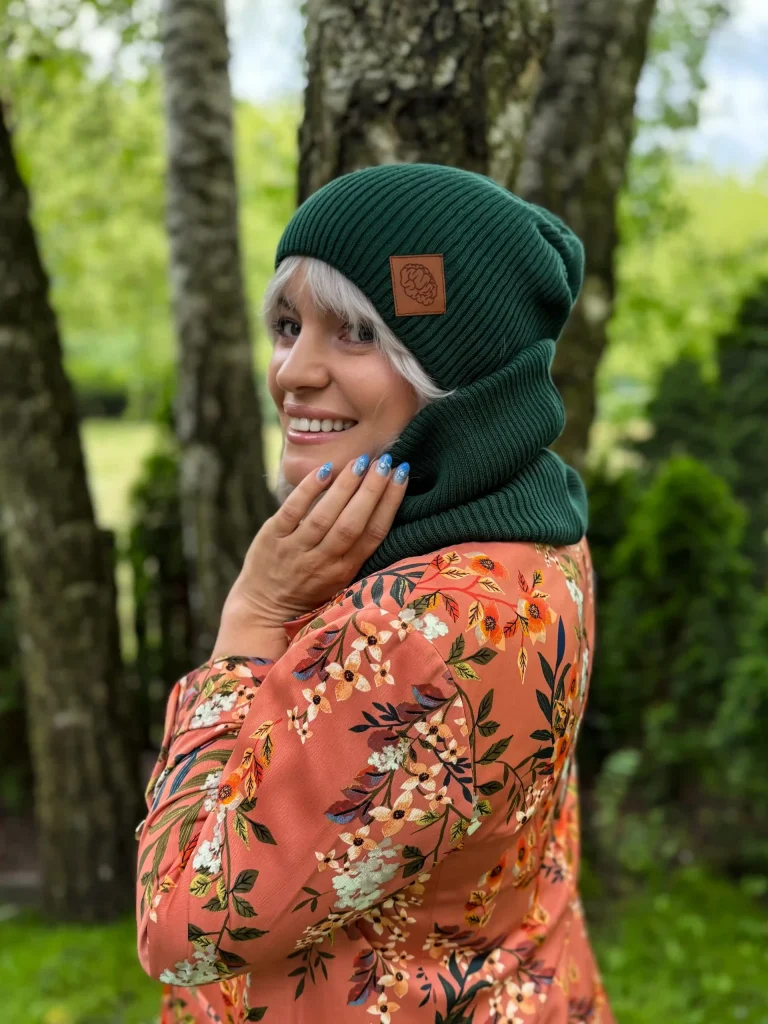 bawelniana smerfetka luzna beanie zielona scaled 1