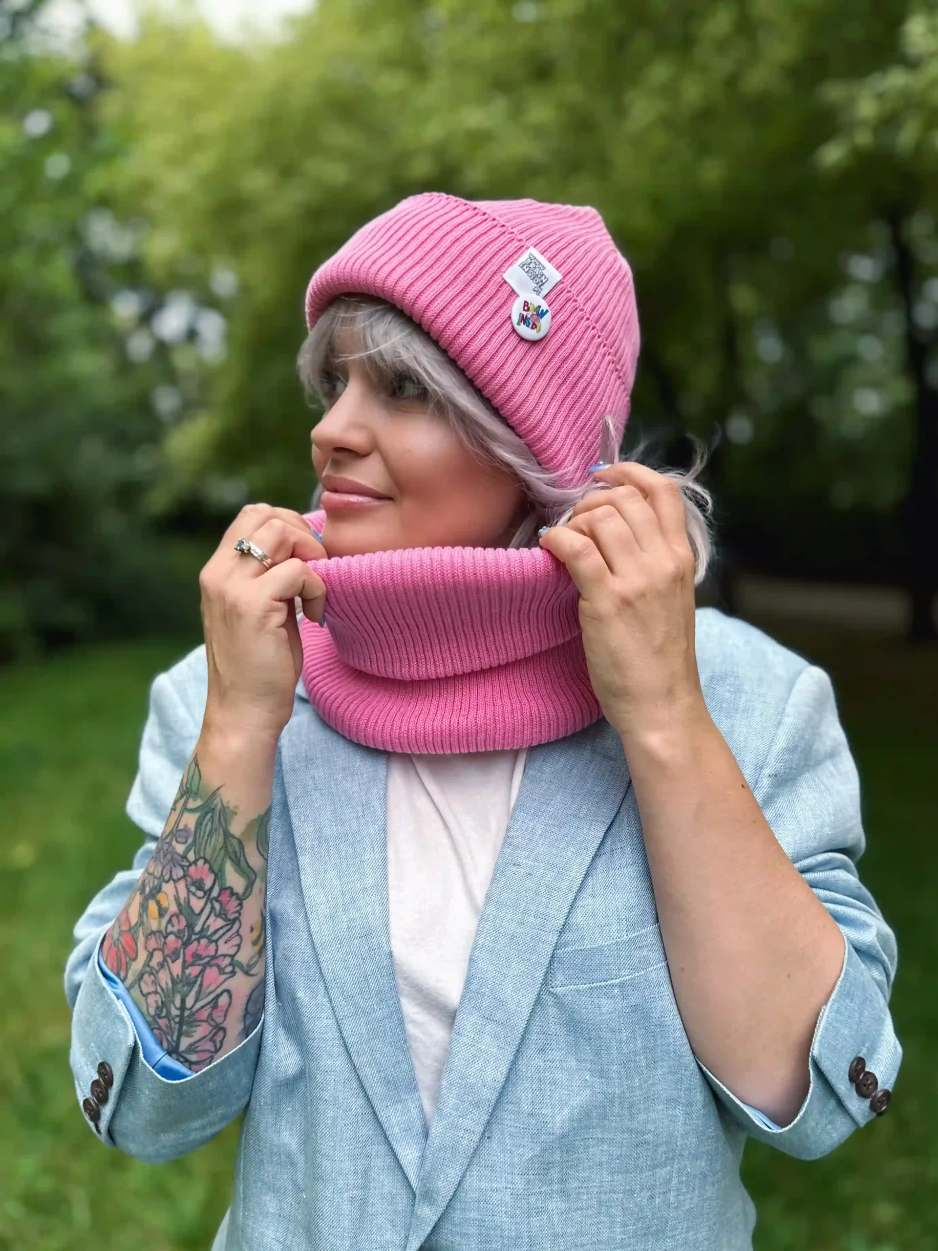 Czapka beanie z bawełny logo kolorowe "Różowy" 40 bawelniany szal r scaled 1