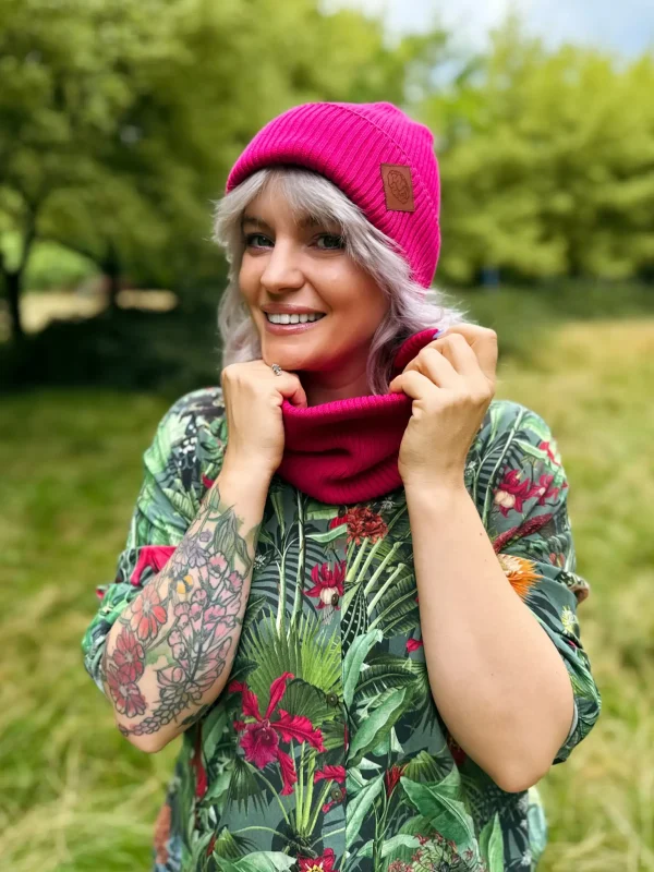 Bawełniana czapka beanie logo ekoskórka "Malina" 10 beanie bawelna