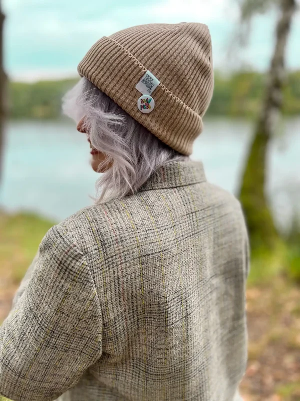 bezowa bawelniana czapka unisex