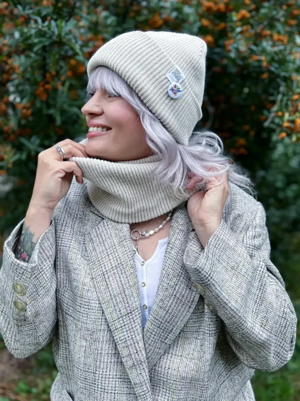 bezowy szalik
