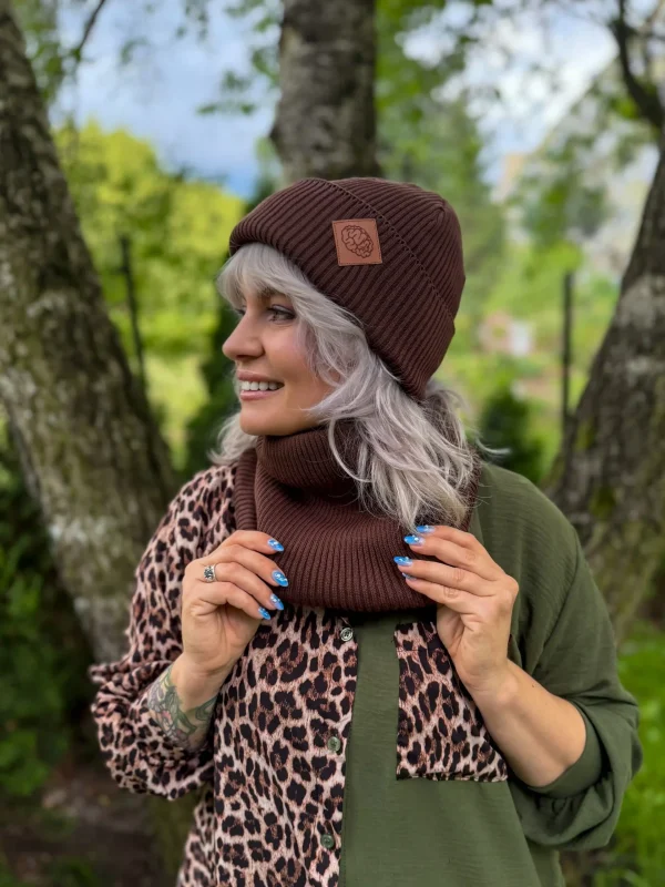 brazowa beanie bawelna scaled 1