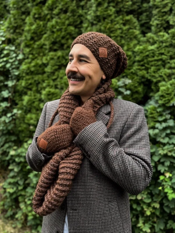 brazowa czapka merino scaled 1