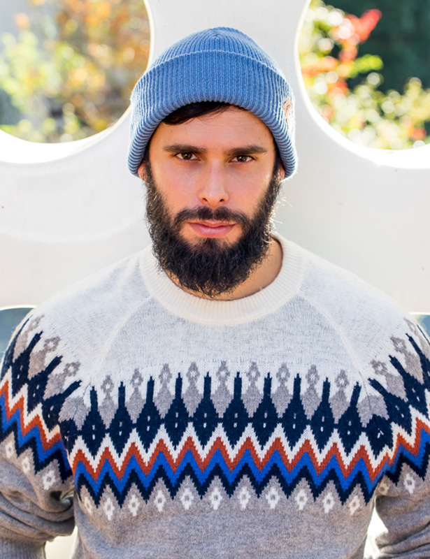 Męska czapka long logo ekoskórka "Brudny niebieski" 15 czapka beanie niebieska brain inside