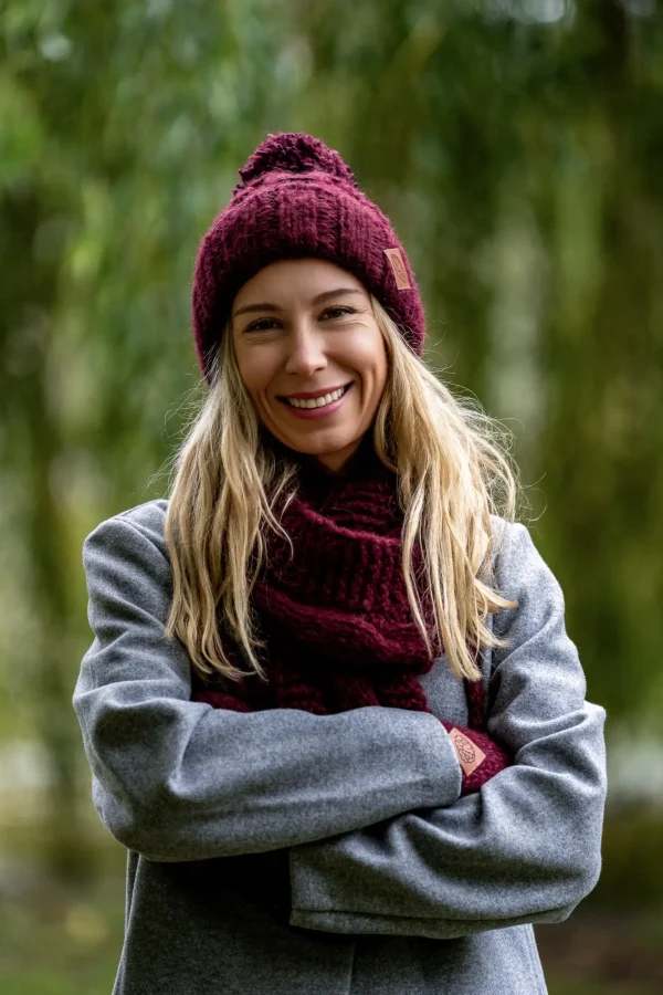 czapka damska bordowa merino