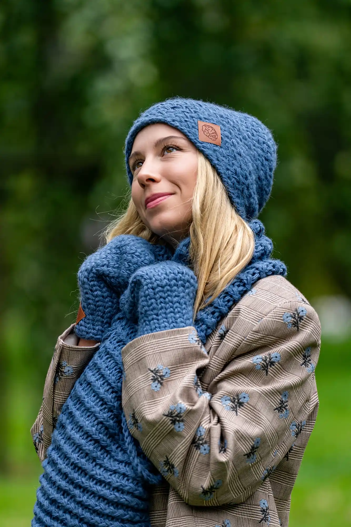 Komin MERINO "Ciemny niebieski" 36 czapka kobaltowa merino