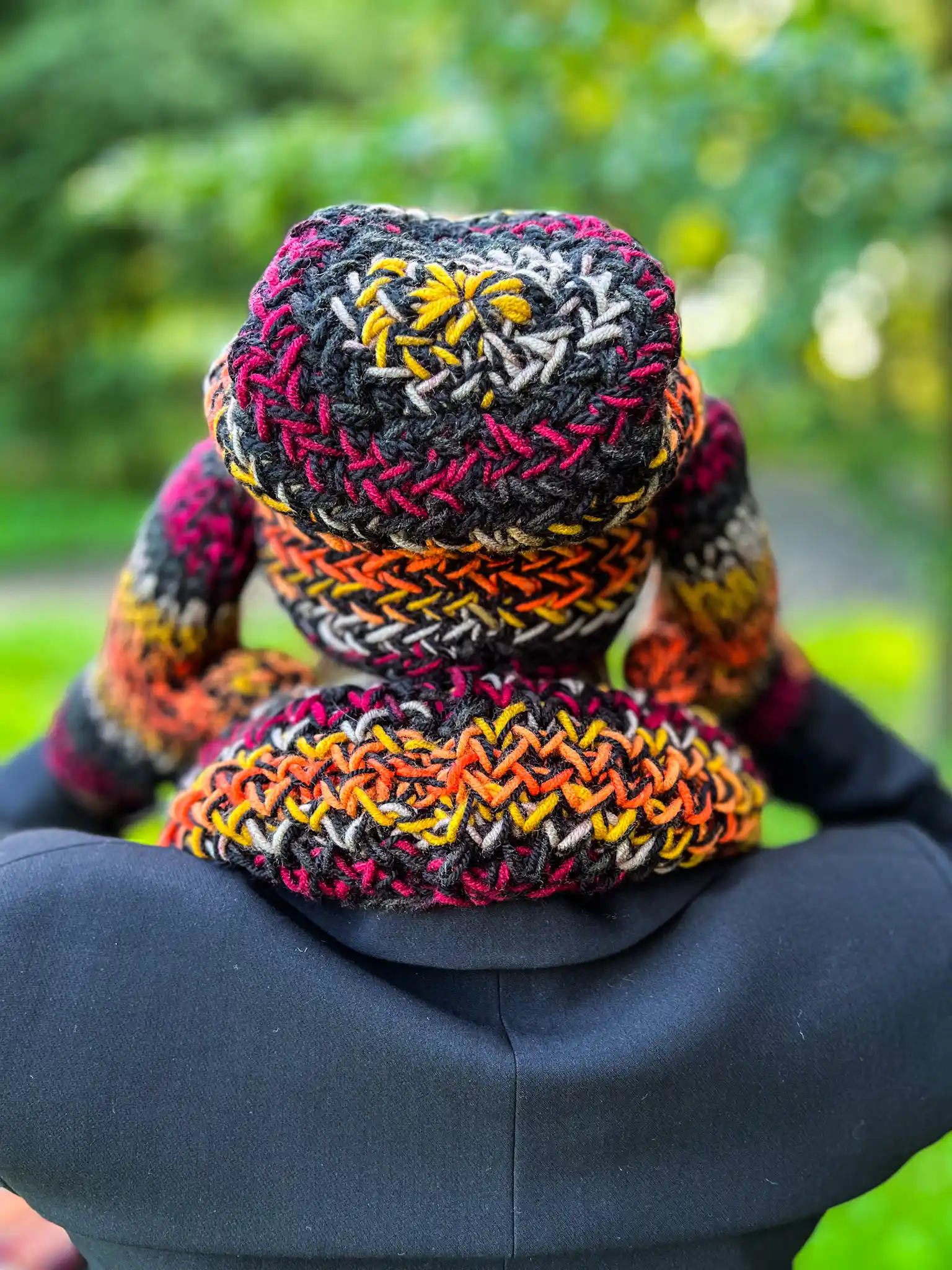 Ciepła czapka MERINO 50% ,,Ciemna jesień" EXPLORER 175 czapka luzna