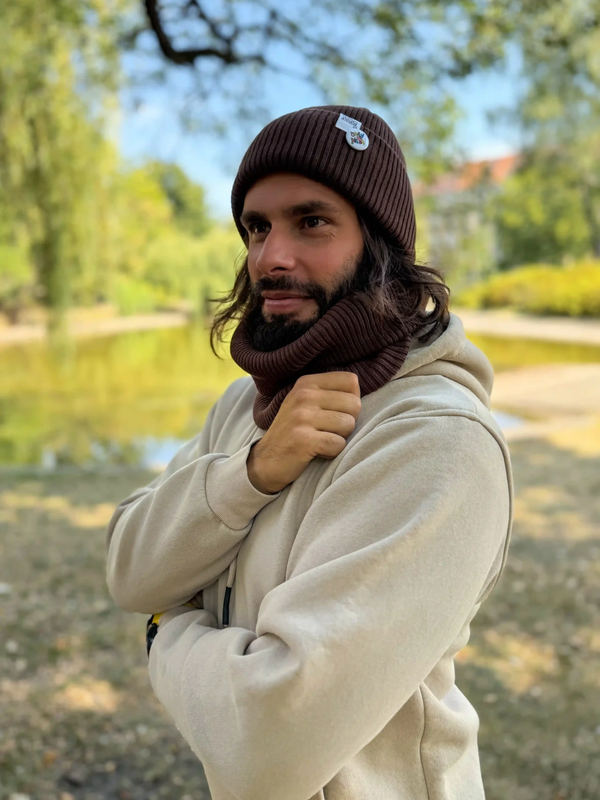 Męska czapka beanie z bawełny logo kolorowe "Brąz" 17 czapka meska beanie 1 scaled 1