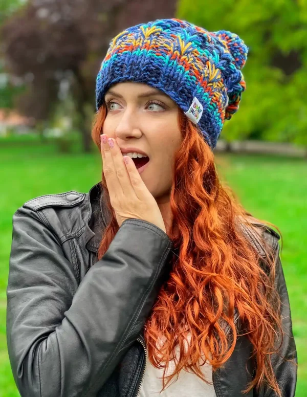 Czapka MERINO 50% "Górski potok" SMILE 6 czapka na drutach na narty ciepła