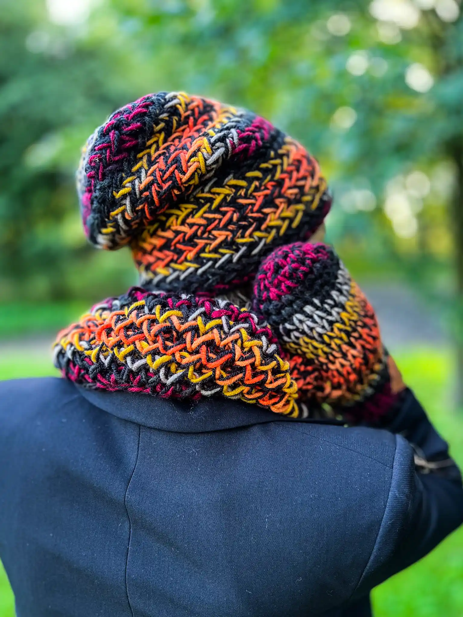 Ciepła czapka MERINO 50% ,,Ciemna jesień" EXPLORER 174 czapka recznie robiona bez pompona