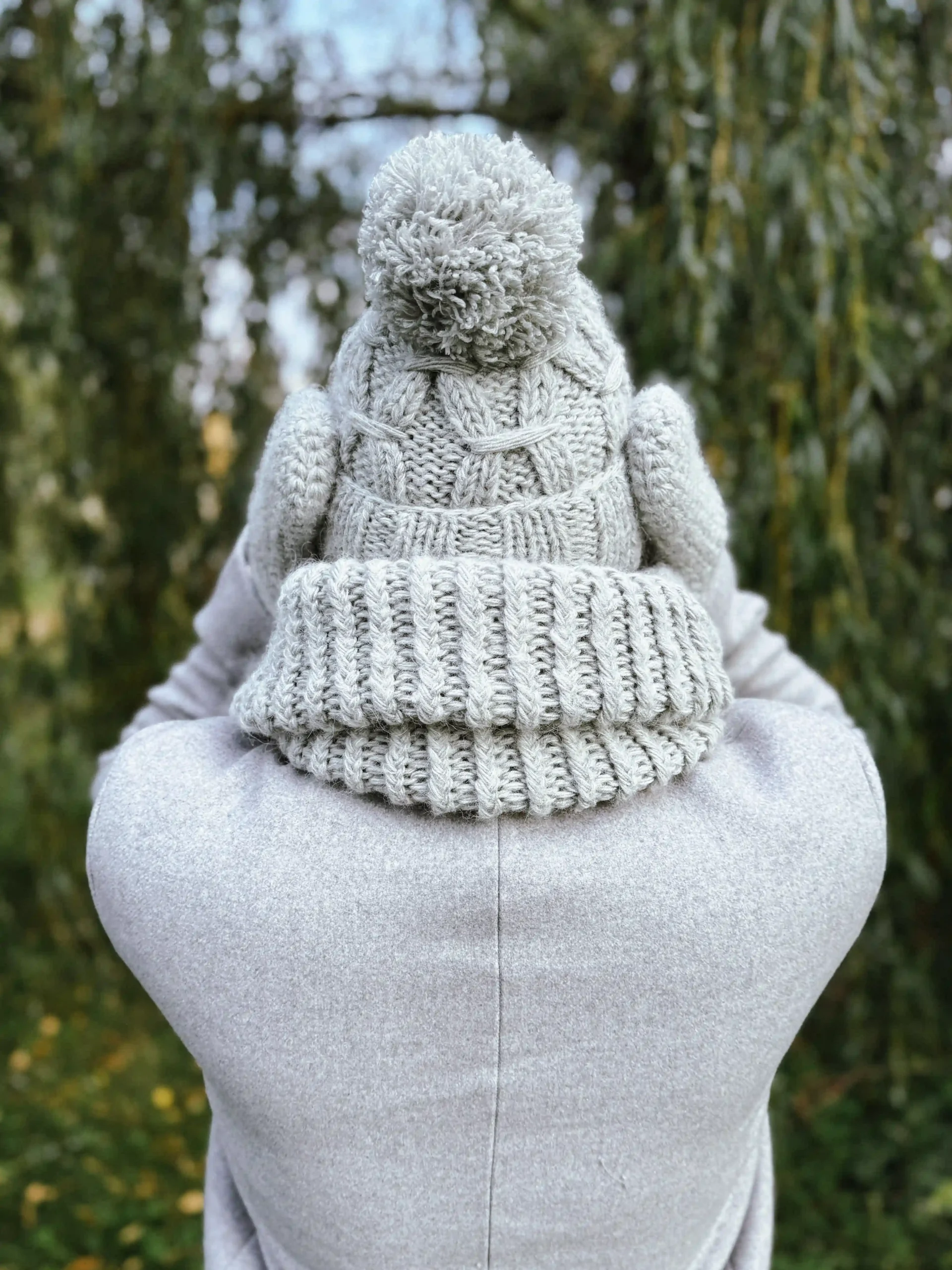 Męska czapka MERINO Euforia "Wybielony szary" 162 czapka z pomponem meska scaled 1