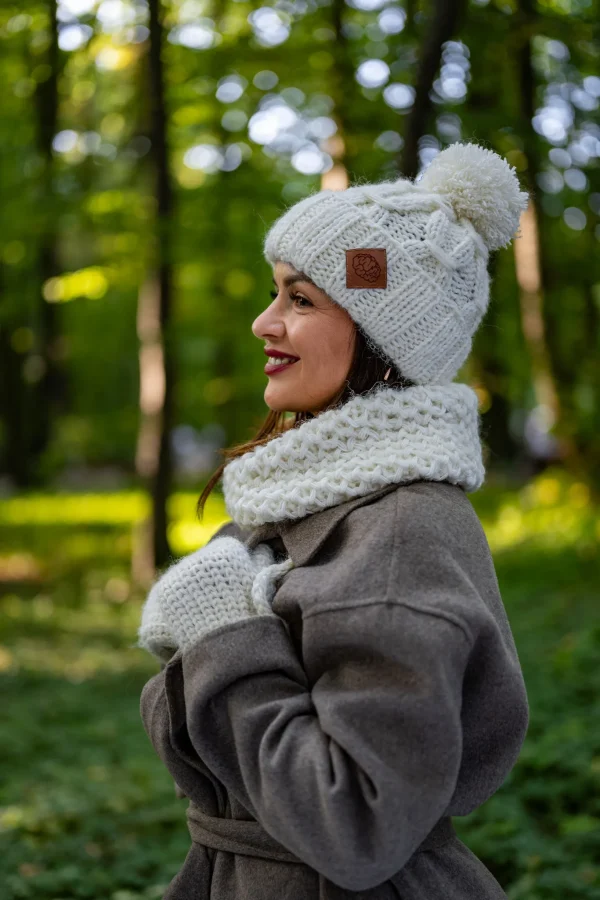 Mały komin MERINO "Beżowy ecru" 8 czapka zimowa ecru merino 1