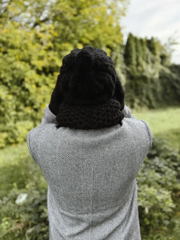 czarna beanie merino