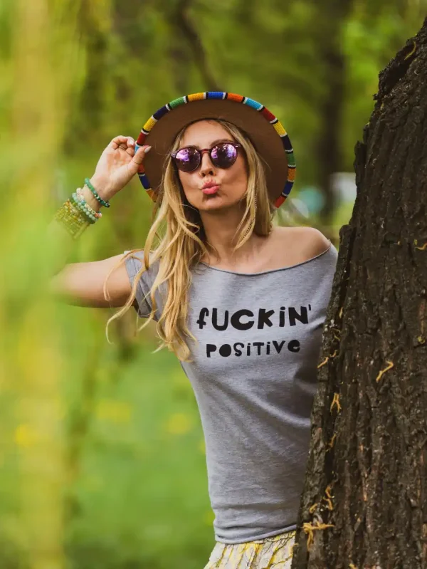Szary t-shirt oversize Fuckin' positive 8 fuckin positive