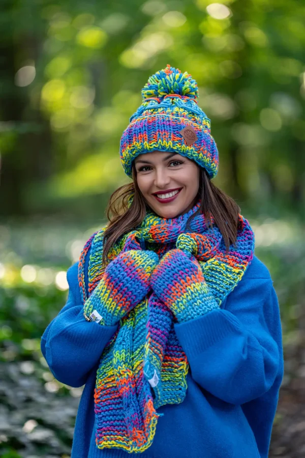 kolorowa czapka handmade merino