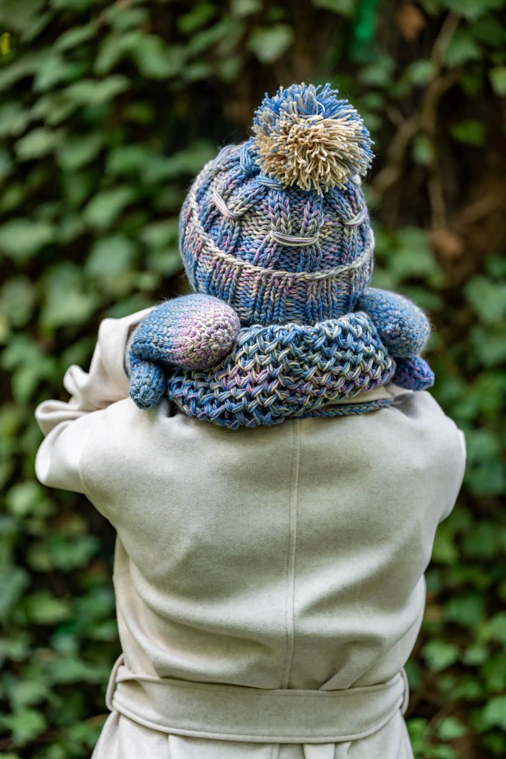 Czapka MERINO 100% Euforia "Pastele" 34 kolorowy szalik merino