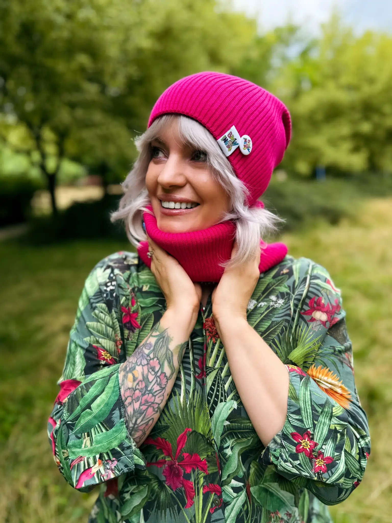 Luźna czapka z bawełny logo kolorowe "Malina" 170 luzna czapka bawelna