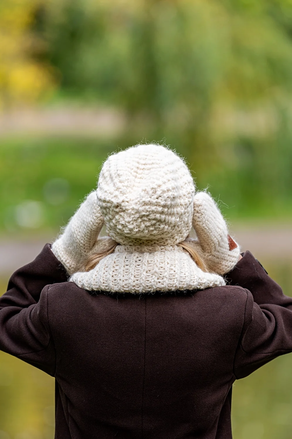 Czapka MERINO Neverland "Ecru" + podszewka JEDWAB 163 luzna czapka damska bezowa