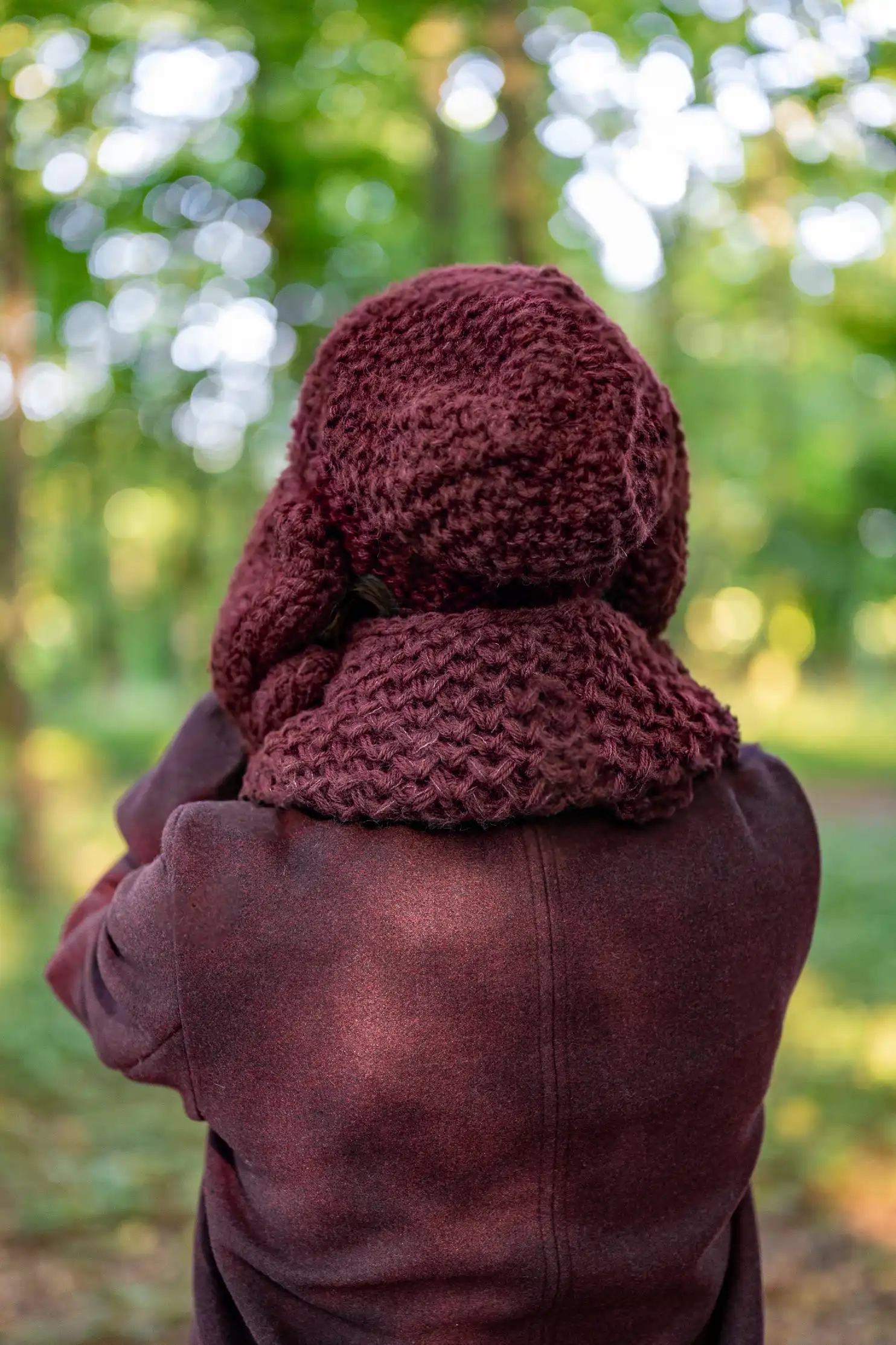 Mały komin MERINO "Bordo" 25 luzna czapka merino bordowa