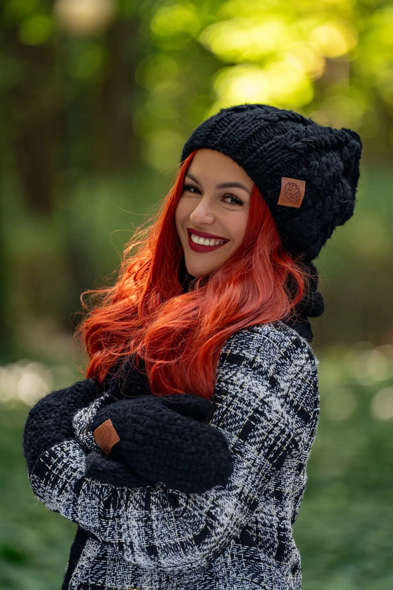 Czapka MERINO Smile "Czarny" + podszewka JEDWAB 48 luzna czapka merino damska czarna