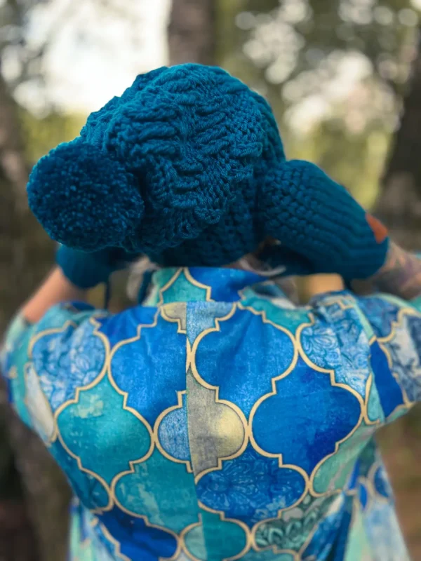 luzna niebieska czapka handmade