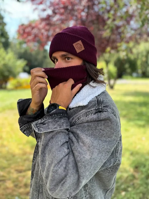 meska beanie bordowa scaled 1