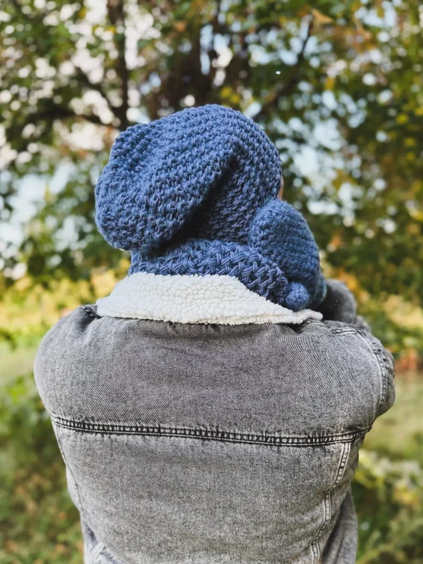 meska czapka na drutach merino niebieska scaled 1