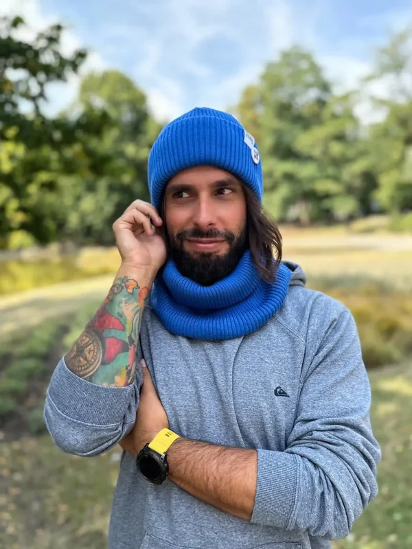 Męska czapka beanie z bawełny logo kolorowe "Niebieski Kobalt" 10 meski komin zimowy niebieski bawelna scaled 1