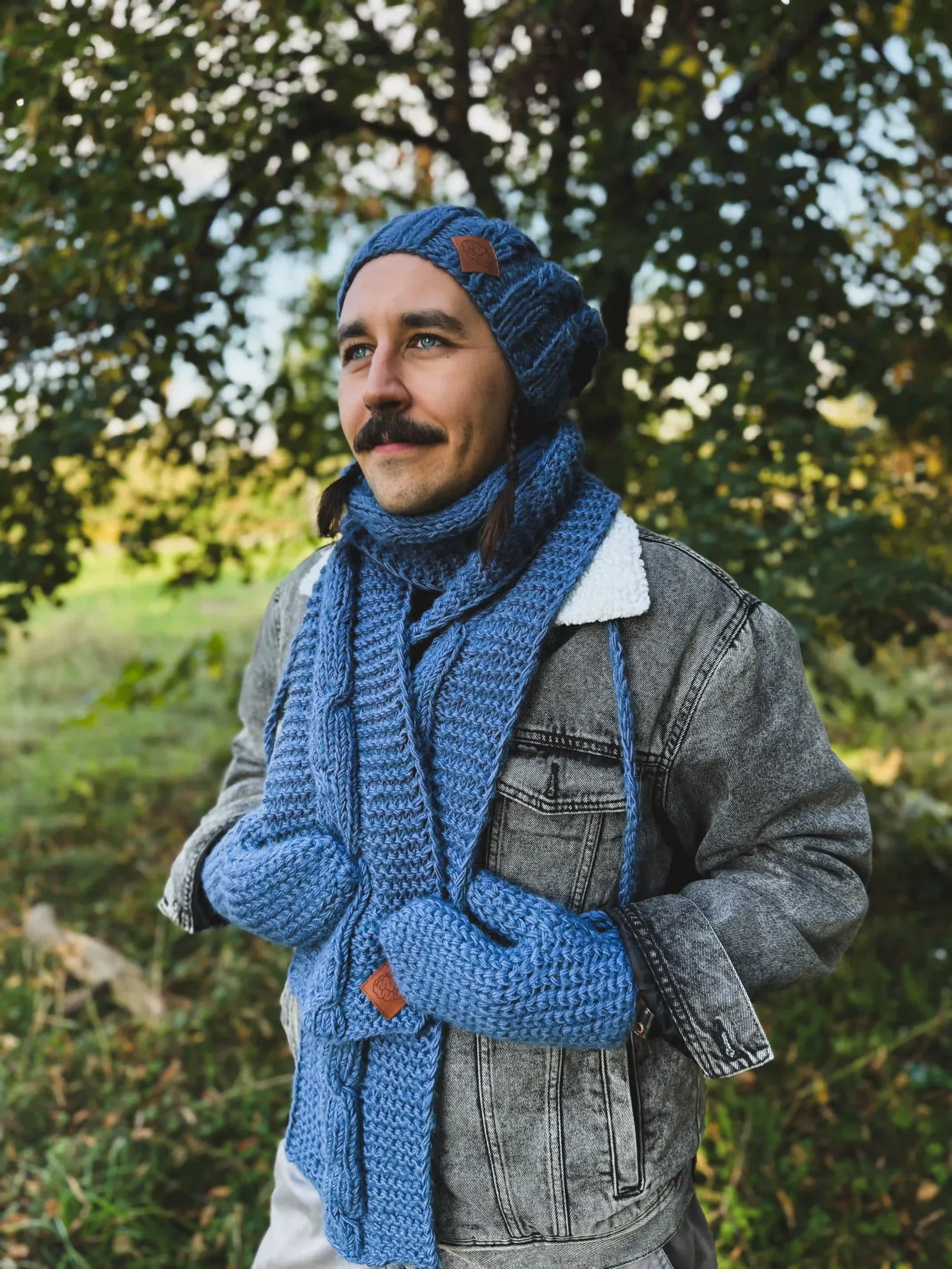 Męski szal MERINO "Ciemny niebieski szalik" 15 meski szal merino 2 scaled 1