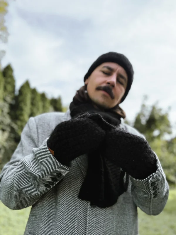 meskie rekawiczki merino czarne scaled 1