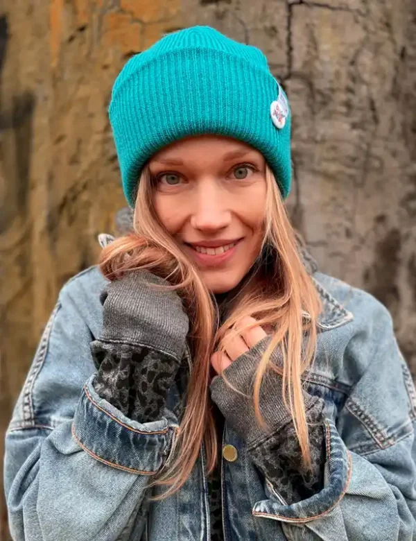 peacock blue beanie Brain Inside