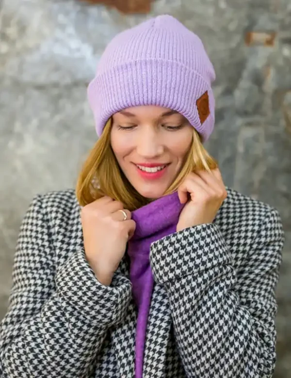 Czapka beanie logo ekoskórka "Jasny fiolet" 7 piekna lawendowa czapka brain inisde fioletowa