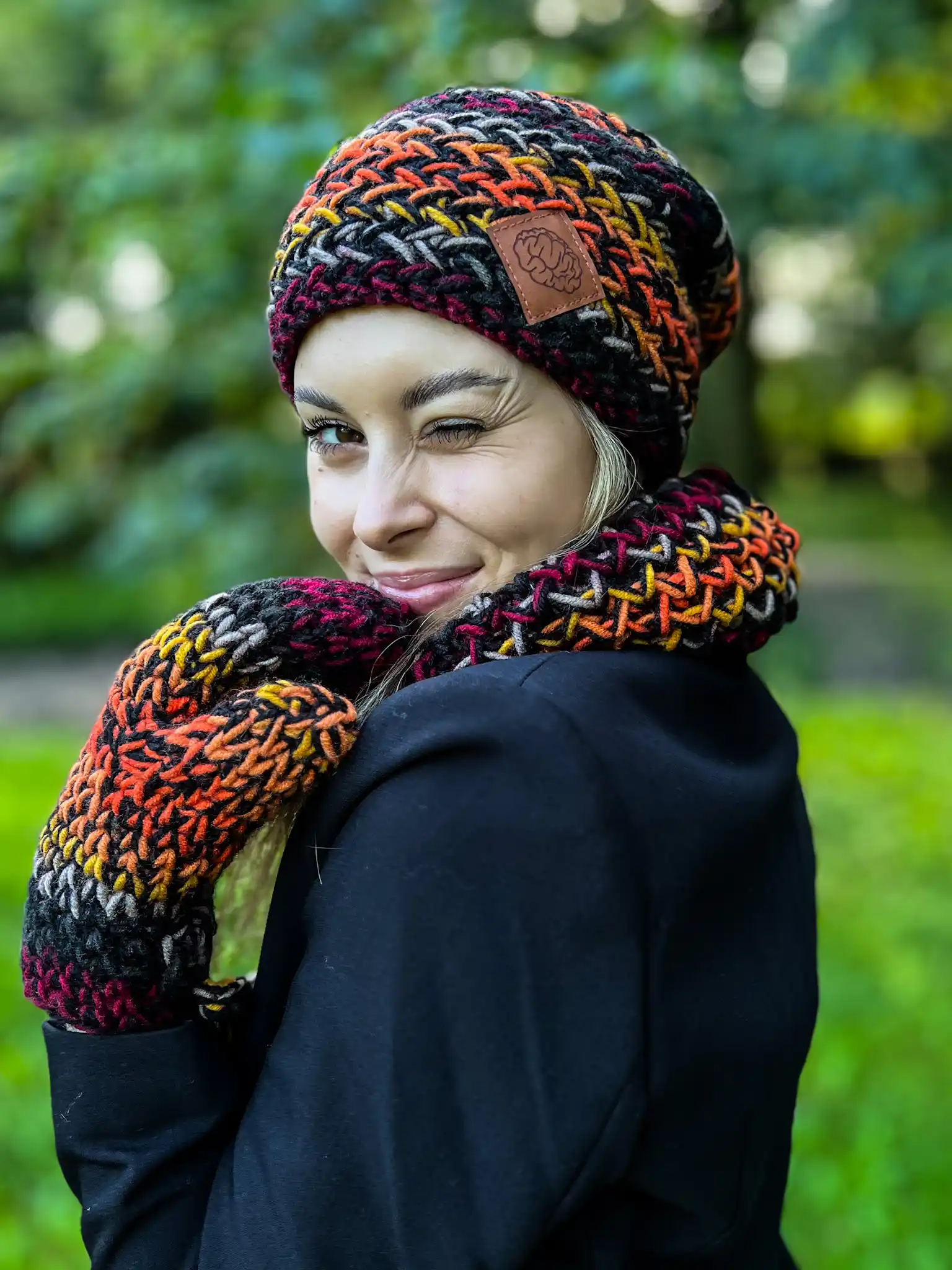 Ciepła czapka MERINO 50% ,,Ciemna jesień" EXPLORER 172 pomysl na prezent dla zony 3