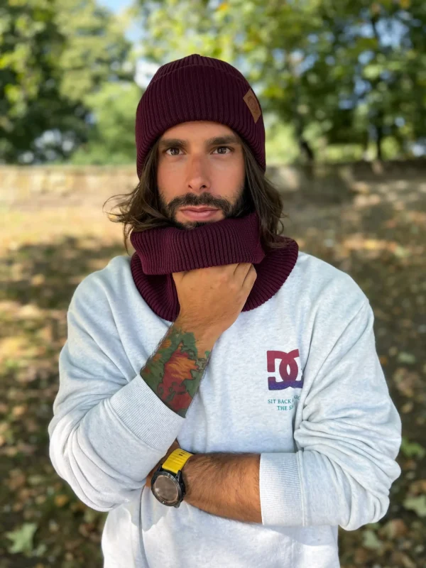 Męska bawełniana czapka beanie logo ekoskórka "Bordo" 11 producent czapek bawelnianych scaled 1