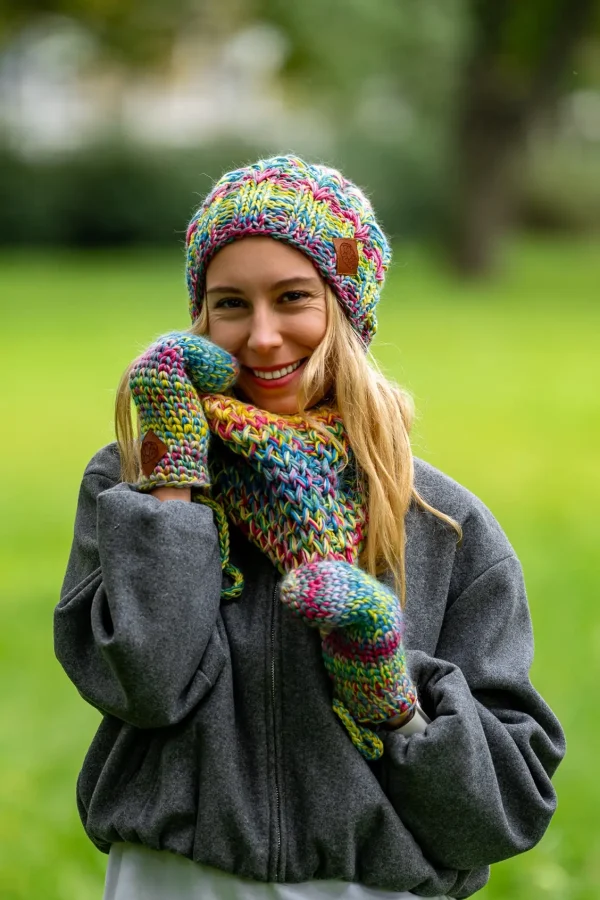 producent czapek z jedwabiem