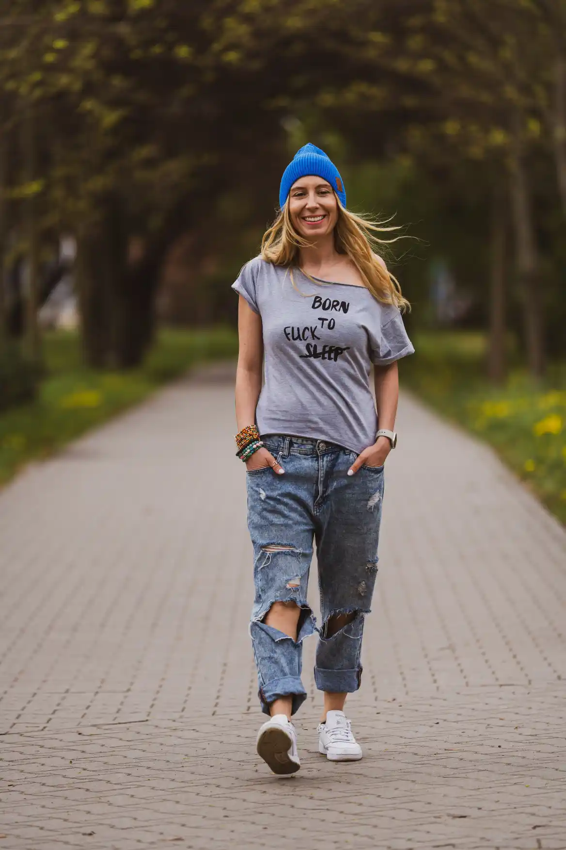 Szary t-shirt z napisem Born to fuck 82 szara koszulka oversize
