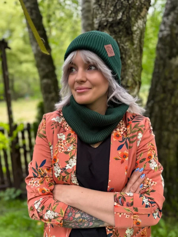 zielona czapka beanie scaled 1
