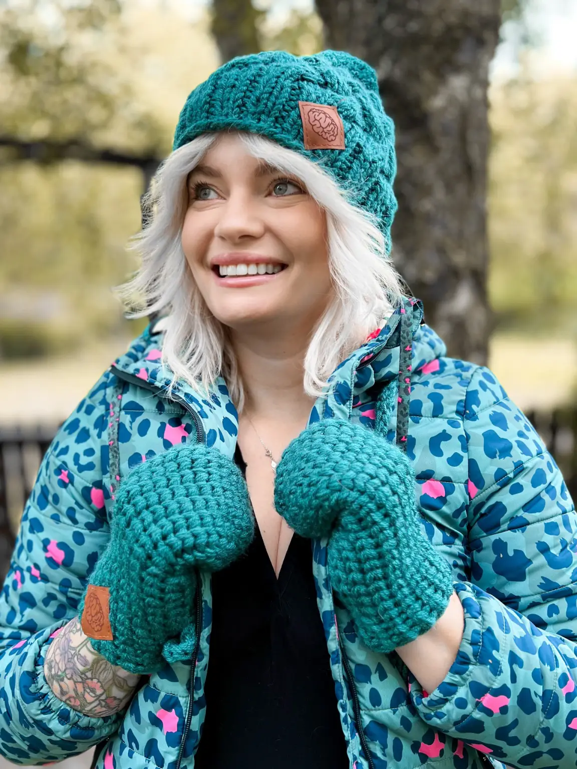 Modna czapka zimowa HAPPY ,,Leśny zielony" 199 zimowa czapka handmade