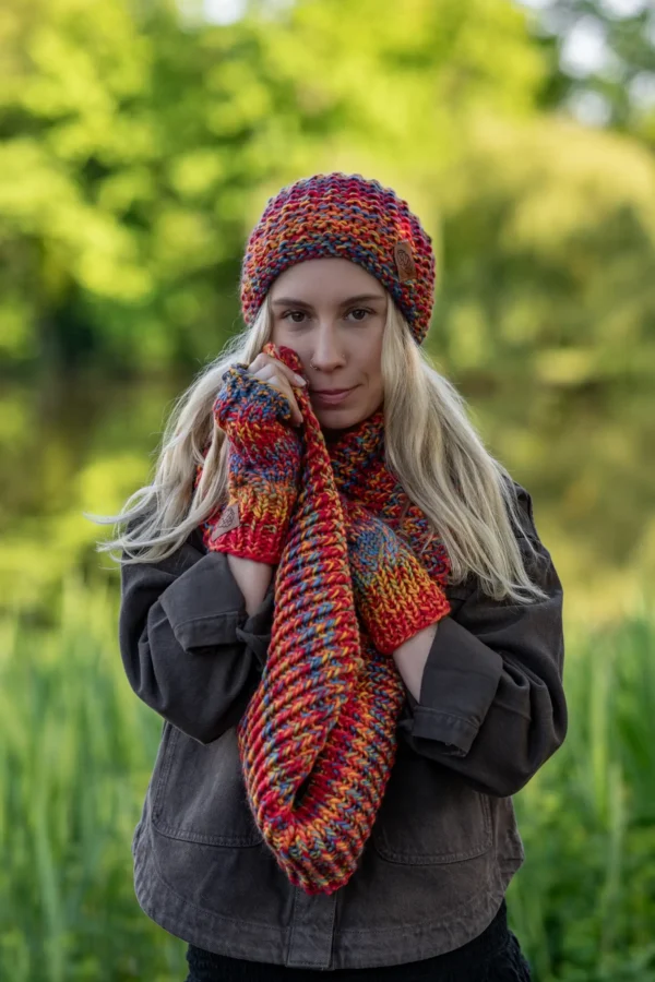 Czapka MERINO Neverland "Przygaszone Czerwienie" + podszewka BAWEŁNA 14 ciepły zimowy komin merino