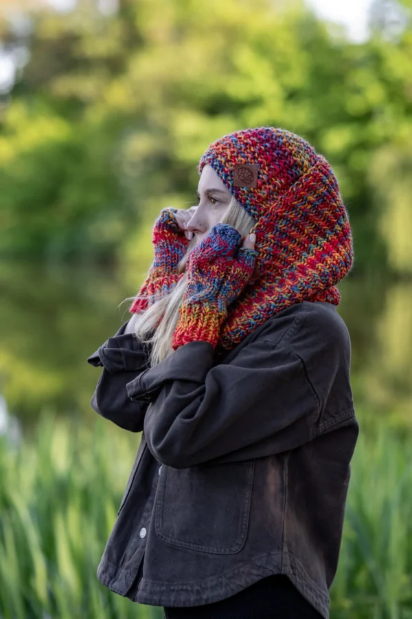 Czapka MERINO Neverland "Przygaszone Czerwienie" + podszewka BAWEŁNA 17 czapka i komin na zimę