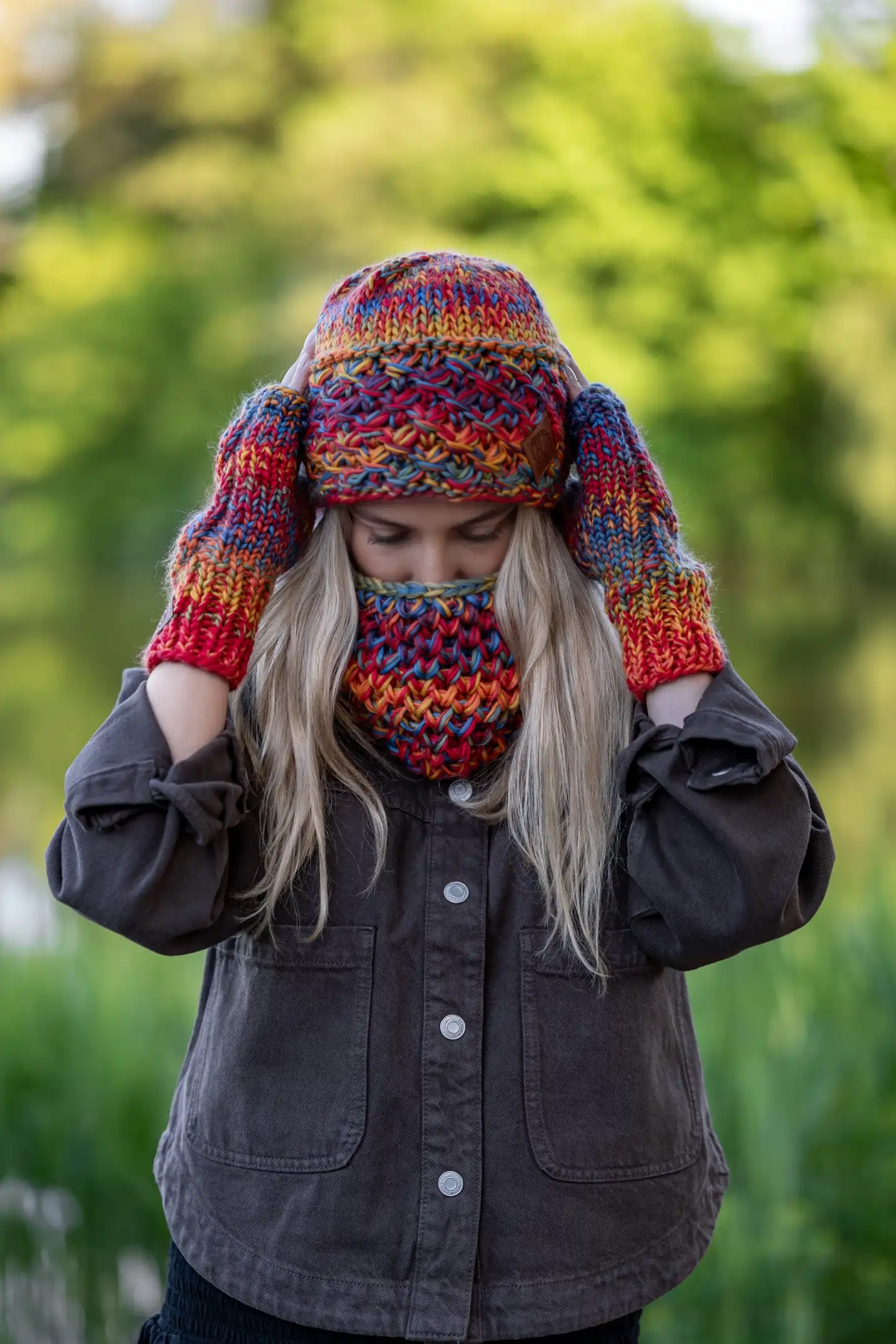 Czapka MERINO 100% Hope "Przygaszone Czerwienie" + podszewka BAWEŁNA 179 czapka merino damska bez pompona